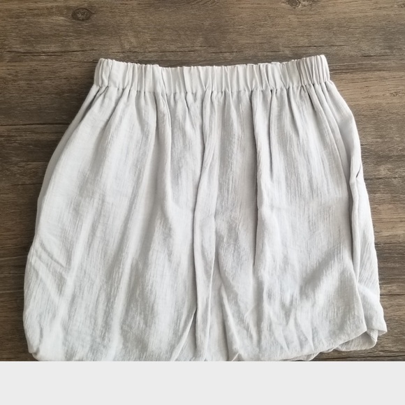 Mid 2000's BCBG BUBBLE SKIRT - Picture 5 of 6